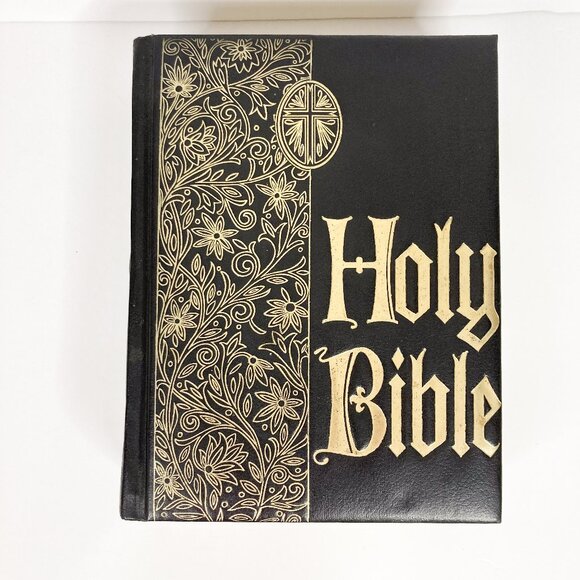 Vintage Other - Holy Bible Family Circle Edition King James Version Riverside Illustrated Black